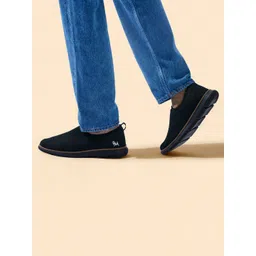 NEEMANS Men Woven Design Slip-On Sneakers