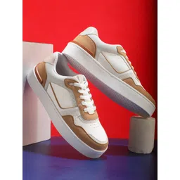HRX by Hrithik Roshan Women White Gamescape Colourblocked Round Toe Lightweight Sneakers