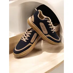 ACES Men Striped Nubuck Sneakers