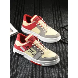 Layasa Men Colourblocked Suede Sneakers