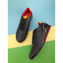 HRX by Hrithik Roshan Men Black & Red Retro Lightweight Comfort Insole Sneakers