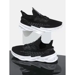 RapidBox Men Black Woven Design Sneakers