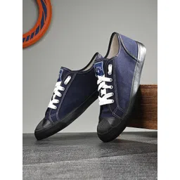 The Roadster Lifestyle Co. Men Navy Blue & White Lightweight Canvas Sneakers