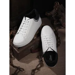 The Roadster Lifestyle Co. Women Round-Toe Everyday Sneakers