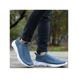 BIRDE Men Blue Textured Slip-On Sneakers