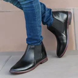 Lightweight Comfort Extra Soft Summer Trendy Premium Stylish Party Boots For Men