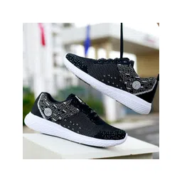 bacca bucci Men Mesh Non-Marking Training or Gym Shoes