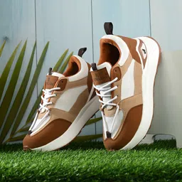 Sport shoe/Gymwear shoe/Walking shoe/Trekking shoe/Comfortable/Daily use Walking Shoes For Women