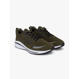 Trenz Men Textured Running Shoes