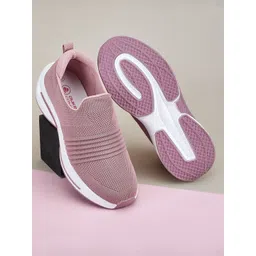 Duke Women Textile Walking Shoes