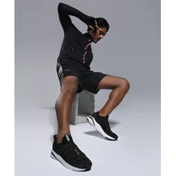 one8 x PUMA Unisex Black SoftRide Rift One8 Walking Slip-On Shoes