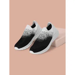 Ajile by Pantaloons Men Textile Running Shoes