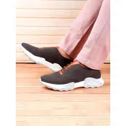 HERE&NOW Men Mesh Running Non-Marking Shoes