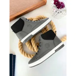 SHOZANIA Men Mid Top Lightweight Leather Sneakers