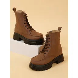 VALIOSAA Women Heeled Mid-Top Regular Boots