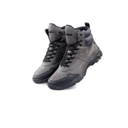 bacca bucci Men Colourblocked Waterproof Anti-collision Everest High-Top Hiking Boots