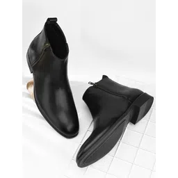 The Roadster Lifestyle Co. Men Black Mid Top Zip Closure Chelsea Boots