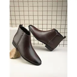 The Roadster Lifestyle Co. Men Round Toe Mid-Top Boots