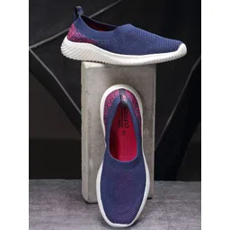 Action Women Non-Marking Lightweight Running Shoes