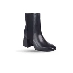 Monrow Women Block Heel Chelsea Boots