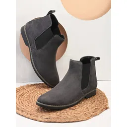 The Roadster Lifestyle Co. Men Round Toe Mid-Top Chelsea Boots