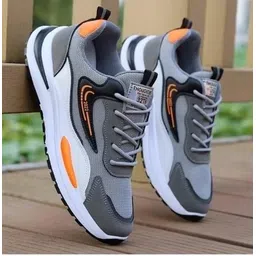 Smart Fashionable Men's Sneakers Sneakers For Men
