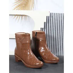 Boots For Women