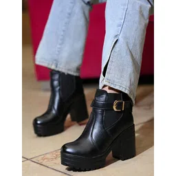 Boots For Women