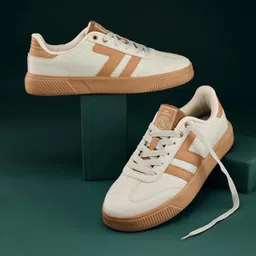 FIJI Sneakers For Men