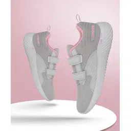 NOOR PLUS V Walking Shoes For Women