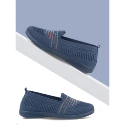 WELCOME Women Textured Round Toe Mesh Slip-On Sneakers