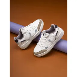 Red Tape Women Sneakers