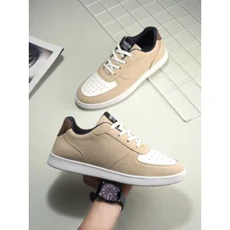The Roadster Lifestyle Co. Men Beige Round Toe Lightweight Sneakers