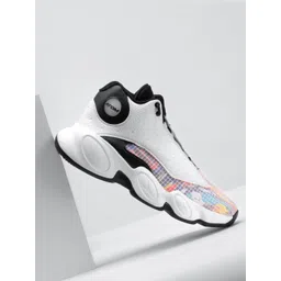 Atom Men Textured Sneakers