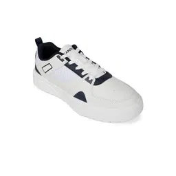 Campus Men Colourblocked Sneakers
