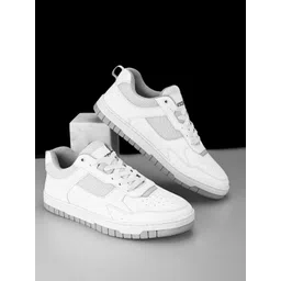 HRX by Hrithik Roshan Men Lace-Ups Lightweight Sneakers