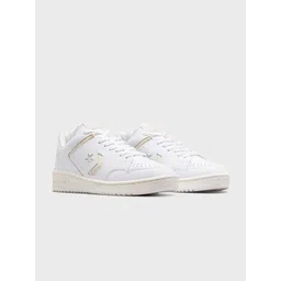 Converse Unisex Leather Lace-Ups Sneakers