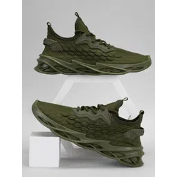 RapidBox Men Round Toe Mesh Sneakers