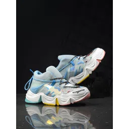 knoos Women Colourblocked Water Repellent Upper Mesh Sneakers