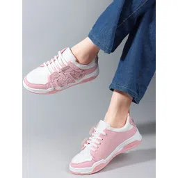 The Roadster Lifestyle Co Women Lace-Up 3D-Fit Sports Shoes