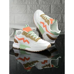 The Roadster Lifestyle Co. Women Colourblocked Walking Sports Shoes