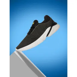 HRX by Hrithik Roshan Men Woven Design Dynamic Running Shoes