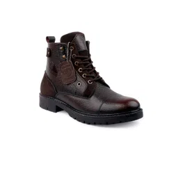 bacca bucci Men Textured Leather Hiking Boots