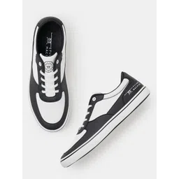 Flying Machine Men Colourblocked Sneakers