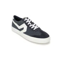 Levis Men Round Toe Orthotic Friendly Sneakers