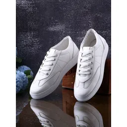 Bxxy Women Round Toe Lace-Ups Sneakers