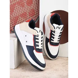 Fashion Victim Men Colourblocked Memory Foam Insole Lightweight Sneakers