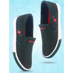 Sparx Men Round Toe Slip-On Sneakers