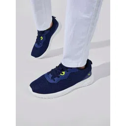 NEEMANS Men Textured Lace Up Lightweight Mesh Sneakers