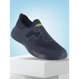 Sparx Men Textured Running Shoes